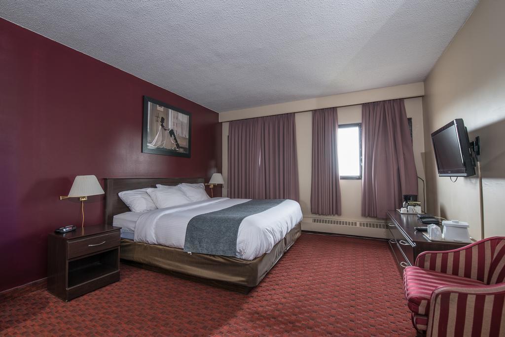 Argyll Plaza Hotel Эдмонтон Экстерьер фото