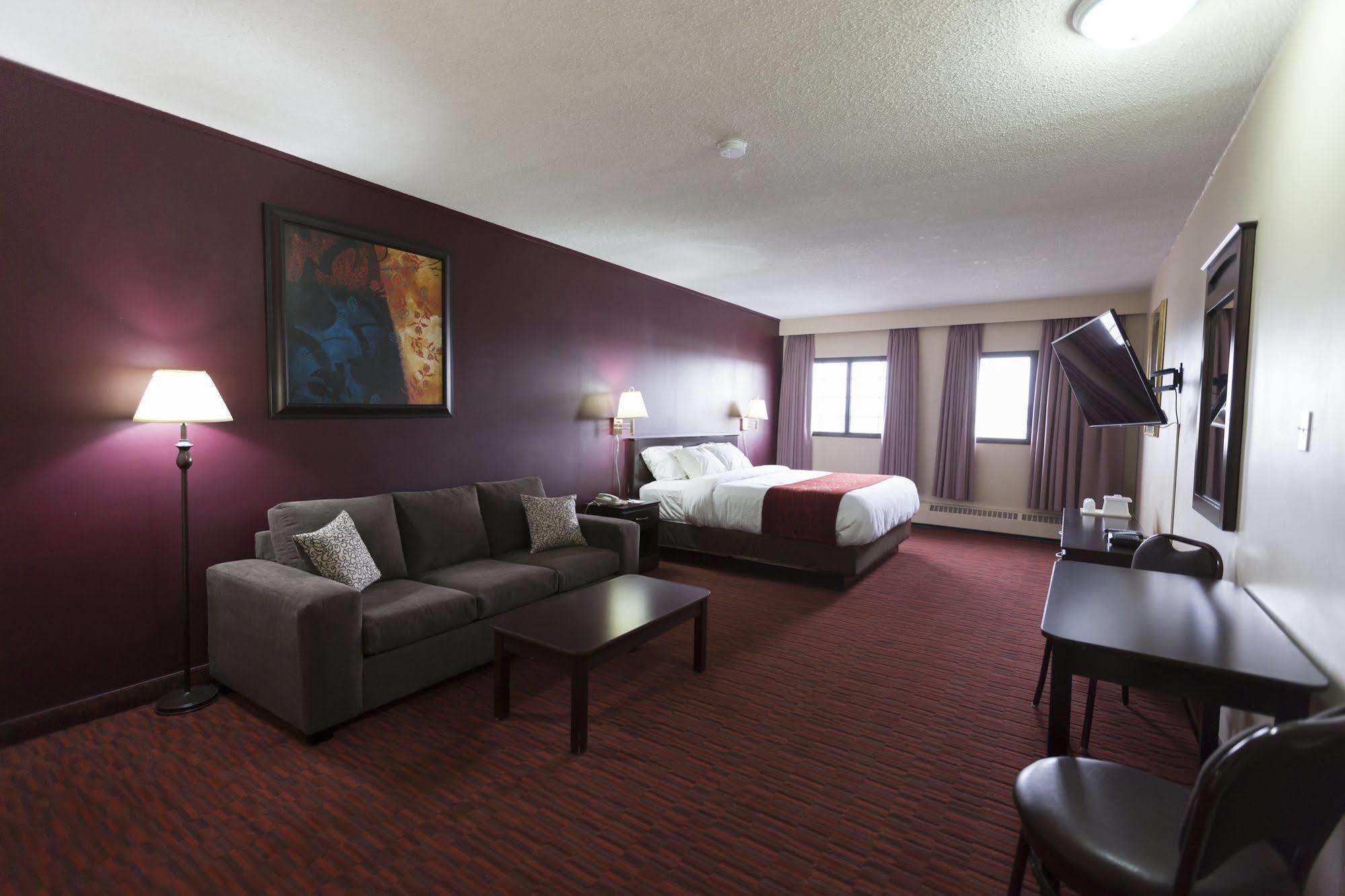 Argyll Plaza Hotel Эдмонтон Экстерьер фото